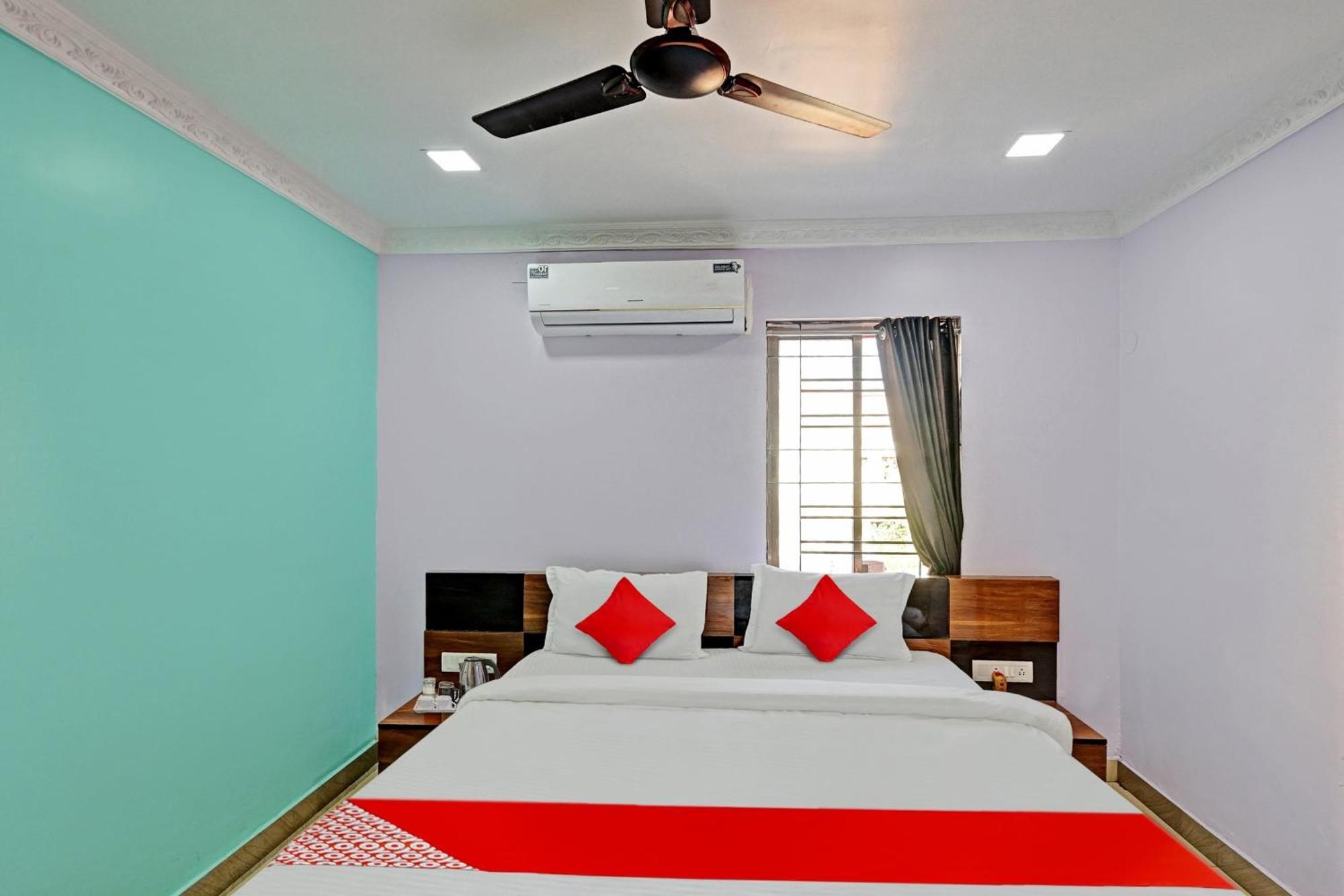 Hotel O Hi5 Days Inn Premium Bhubaneswar Exterior photo